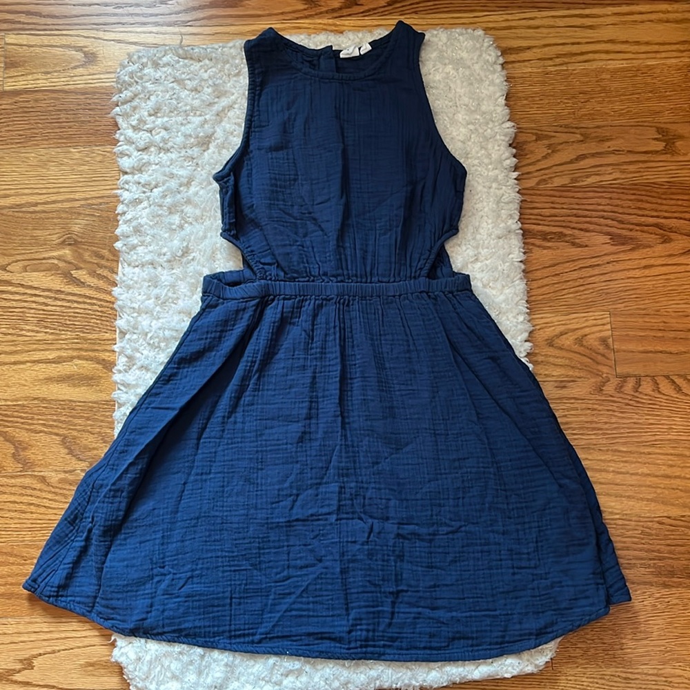 Gap girls gauzy cutout waist sleeveless dress